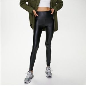 Aritzia Wilfred Free Daria Vegan Leather Pants in black